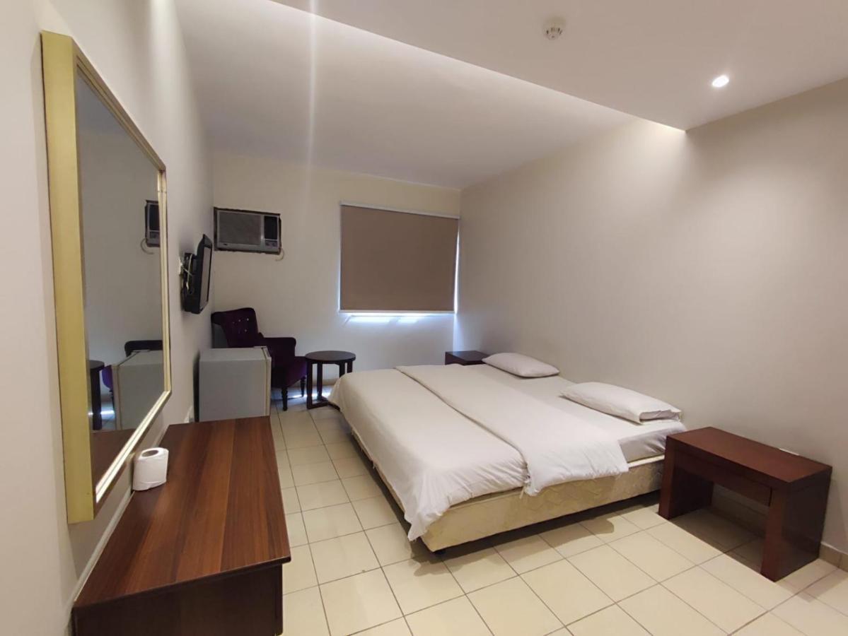 Jamjoom Hotel